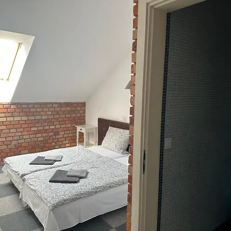 Krzewi Rog ベッド・アンド・ブレックファスト *