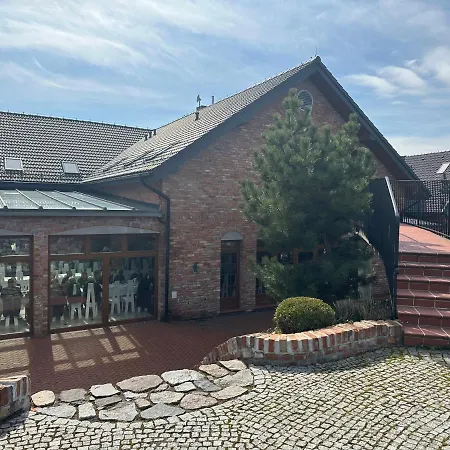 ベッド・アンド・ブレックファスト Krzewi Rog